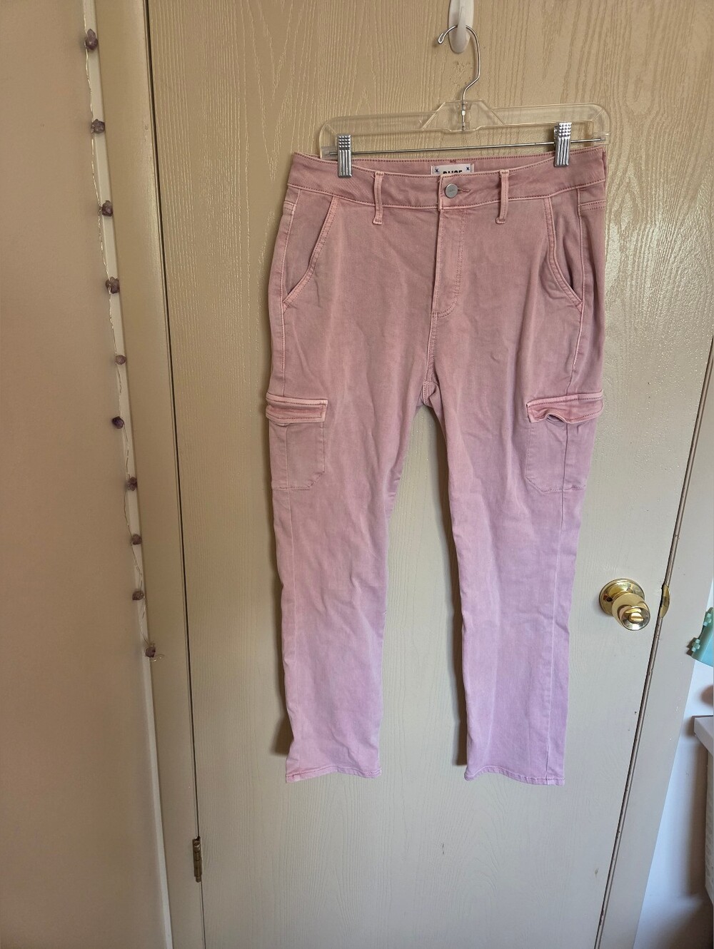 Paige Jolie Mid-Rise Straight Leg Utility Cargo Pants Pink Size 28